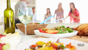 Nutrition - eating with friends - eating healthy food