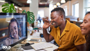 people using successful hybrid work models