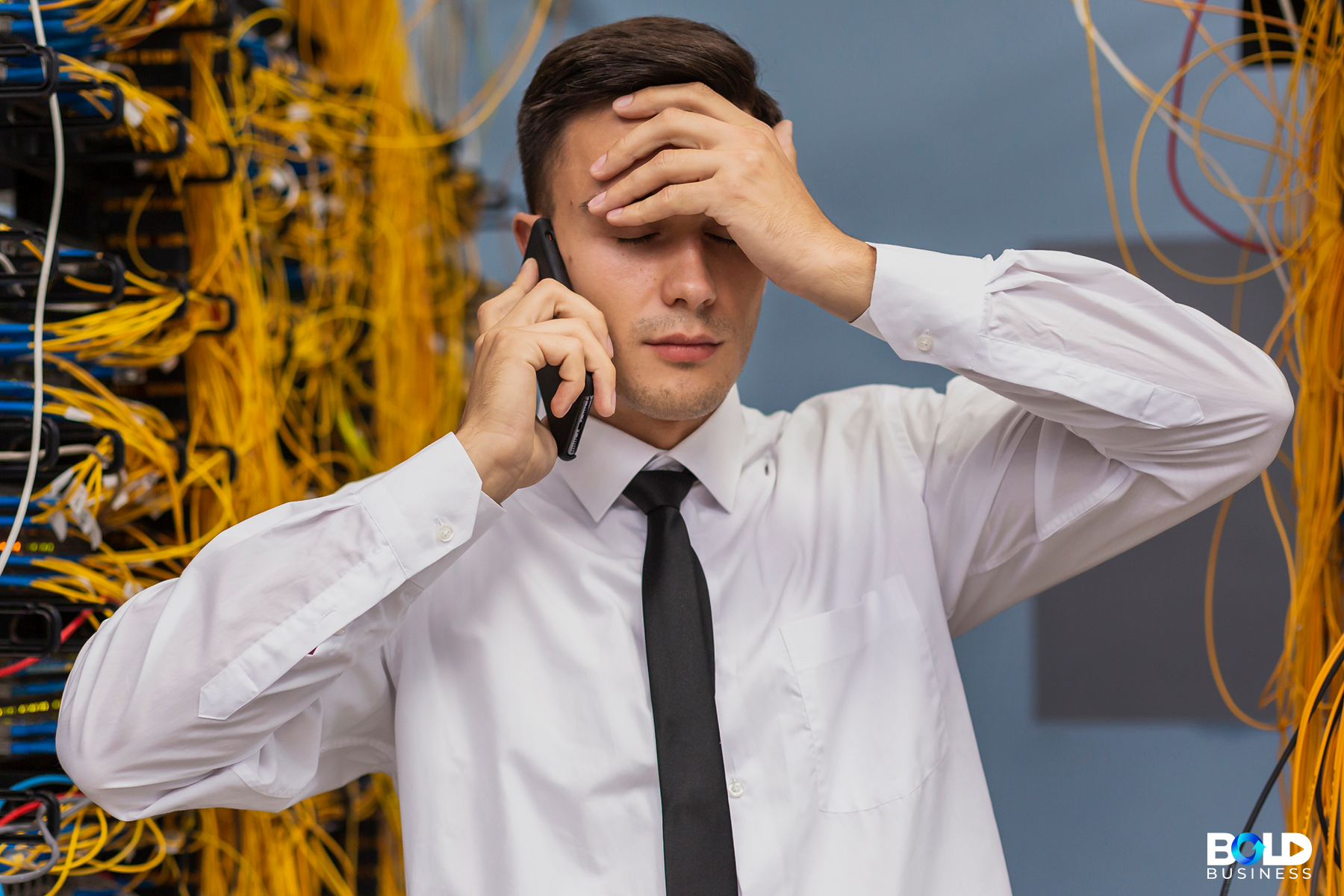 Large scale broadband infrastructure project facing a BEAD program labor gap.